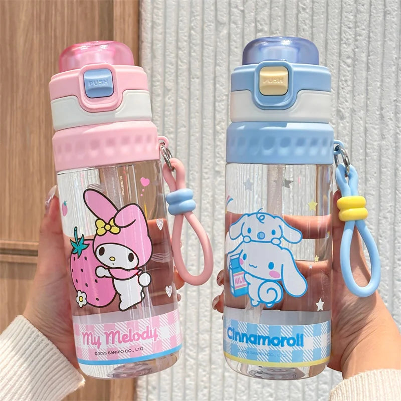 X&W Sanrio Water Bottle 750ml Cartoon My Melody Kuromi Plastic Cup Tritan Double Drink Straw Cups Summer Kids Spray Water Cup